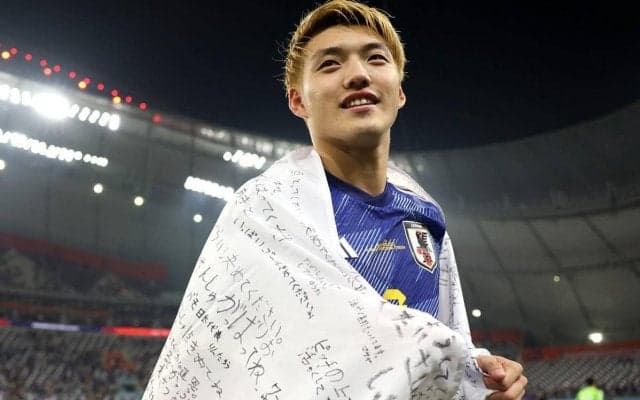 「結婚おめでとう」、「本当にそれっぽく見てくる」槙野智章が結婚を発表？お相手はまさかの日本代表MF「僕たちも結婚しました」