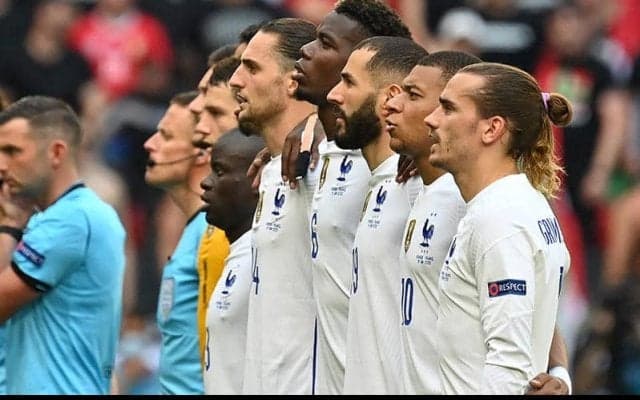 復帰遅れるポグバ、ユベントスは1月にラビオ売却できず