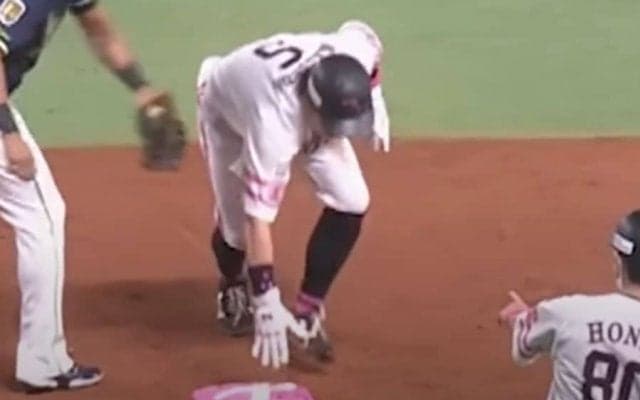 油断大敵の“トリックアウト”は「初めて見た」　ファン驚愕…鷹でトップの130万再生