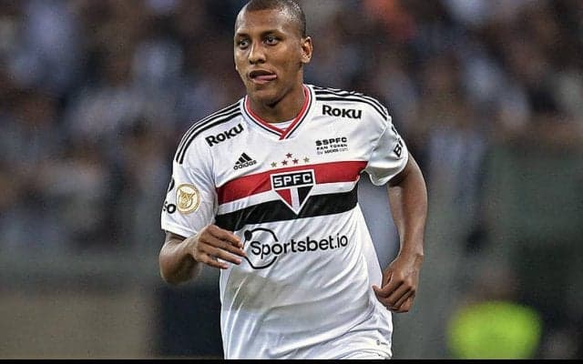 ハマーズがサンパウロの若手CBルイゾンを獲得！