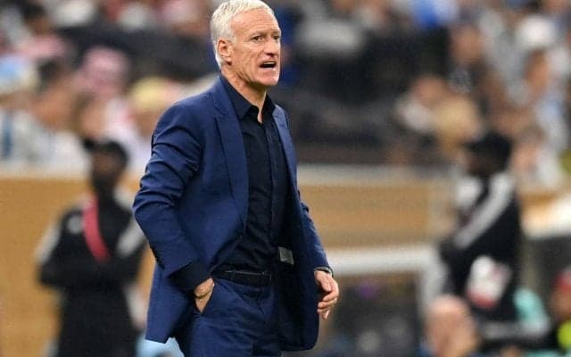 「ハーフタイムに少し指を負傷した」W杯決勝の前半に怒り、檄を飛ばしたデシャン監督が指負傷を告白「状況を好転させなければ」