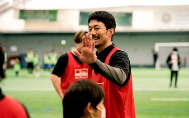 家長が贈った優しいパス。貧困でサッカーできない環境は「僕たちが支援するべき」。12人のプロが語る仲間への愛