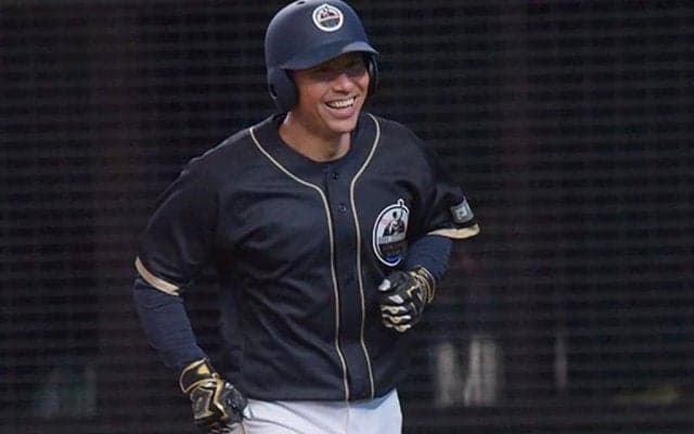 ファンを仰天させた元阪神ドラ1の豪快弾　31人が参加…ファンへ雄姿見せた“引退試合”