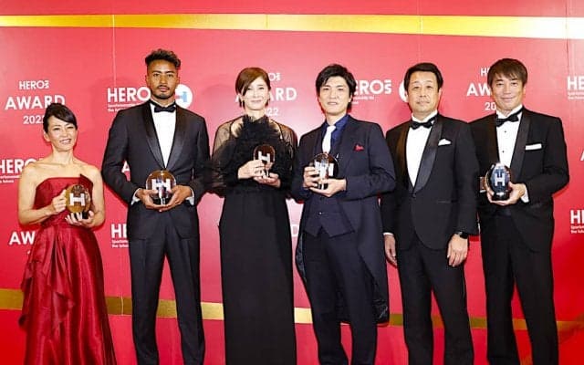 【HEROs AWARD 2022】受賞は川崎フロンターレ、鈴木武蔵、堀由美恵、益子直美　「夢や希望、自信を持たせてくれる」