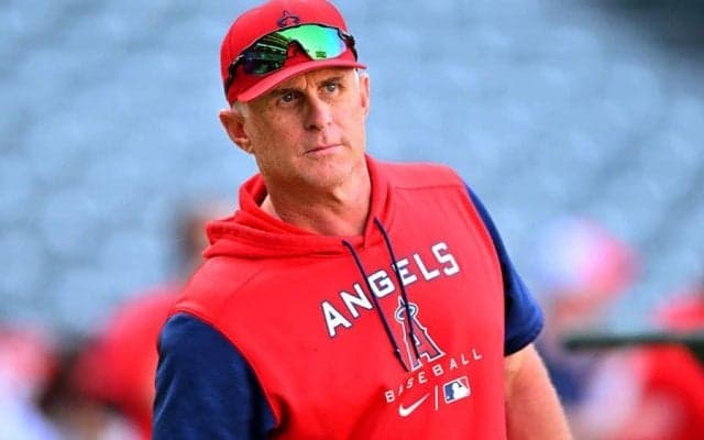 【MLB】エ軍ネビン監督が続ける「家庭訪問」　323億円“不良債権”も「体調はいいそうだ」