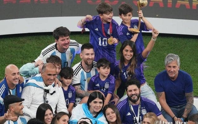 FIFAが公開した「世界一のブラボー動画」！ アルゼンチン代表がW杯優勝の過程で見せた絶叫姿に、ファンも「めっちゃブラボー言っててかわいい」の声