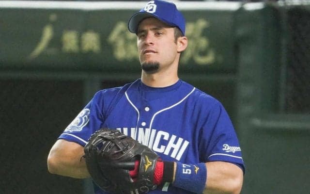 日本ハム、中日退団のマルティネス獲得発表　稲葉GM期待「主軸となる可能性」