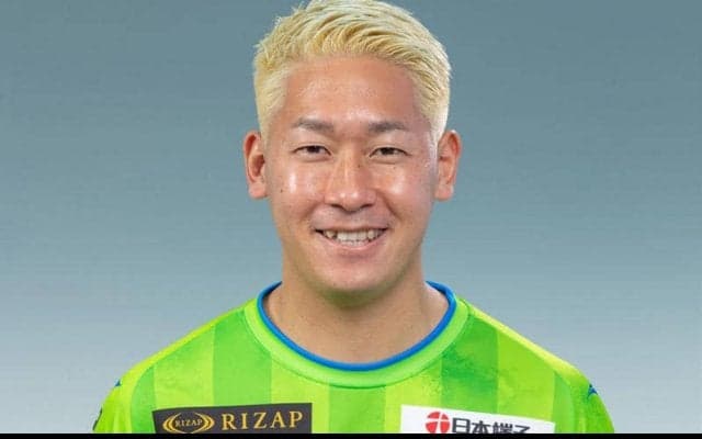 岡山が湘南退団のMF高橋諒を獲得！「プレーする機会を与えていただき感謝」