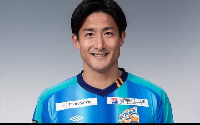 長崎が36歳FW都倉賢と契約更新！2024シーズンへの意気込みも「新スタジアムと新しい景色を皆さんと」