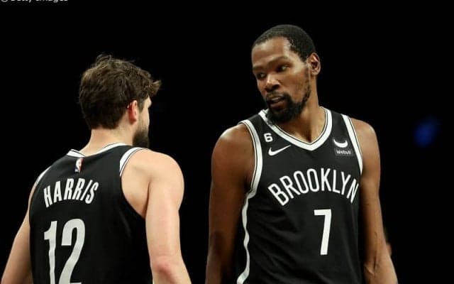 王者相手に前半でNBA史上3位の高得点を残したネッツのKD「誰がフロアにいようと…」