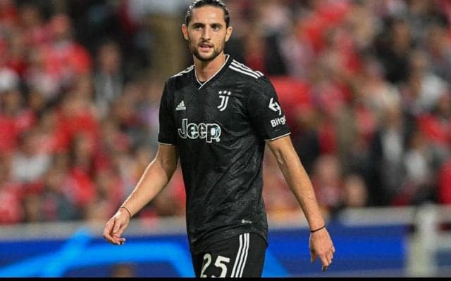 ビッグクラブが関心のラビオ、ユベントスは来年1月の売却目指し約22億円を要求か