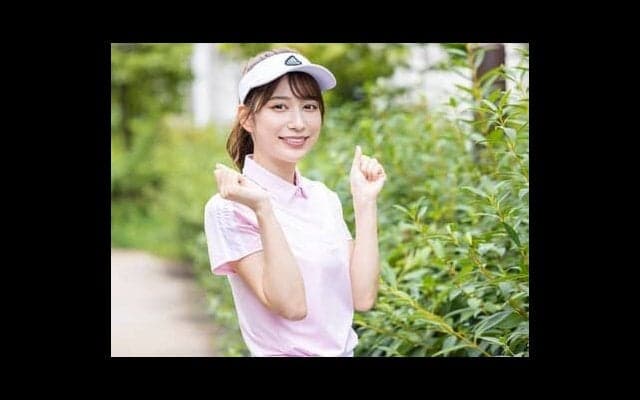 雪平莉左がゴルフレッスンでスライスを直す。「クラブフェースの向きを意識するだけで変わった！」