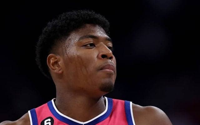 第4Qでジャズの猛攻を抑えきれずウィザーズが敗戦…復帰戦の八村は7得点7リバウンド