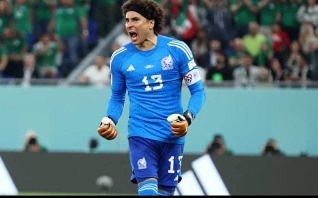 メキシコ代表の重鎮守護神オチョアがサレルニターナ加入！　半年契約で欧州復帰