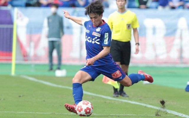 甲府がMF荒木翔と契約更新、今季途中からキャプテンに就任「これからも皆様の中心にヴァンフォーレ甲府がありますように！！！」