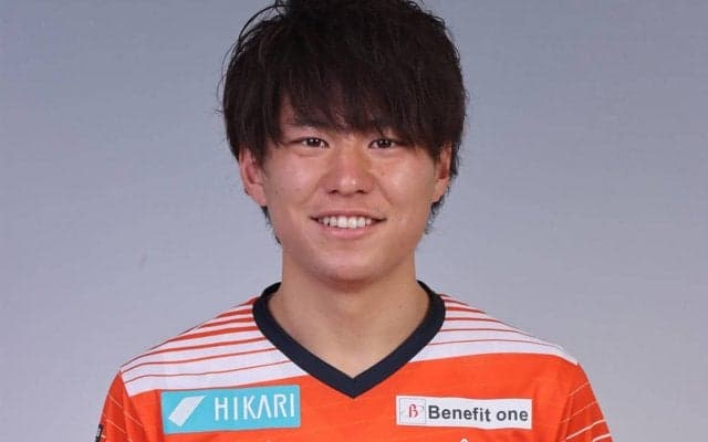愛媛、JFLからステップアップのMF佐藤諒と契約を更新　今季はJ初ゴールも記録