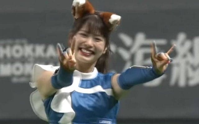 チアの“腰フリフリ”が「ガチもんでかわいい」　きつねダンスの魅力をクローズアップ
