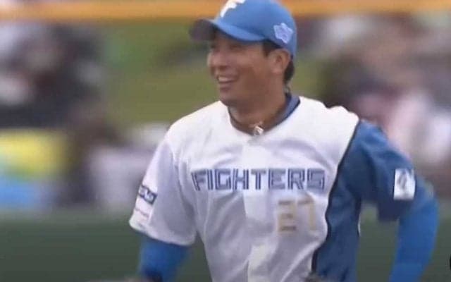 右翼定位置からノーバン送球が「すんごい」　“サブポジ”なのに爆肩レーザー発動