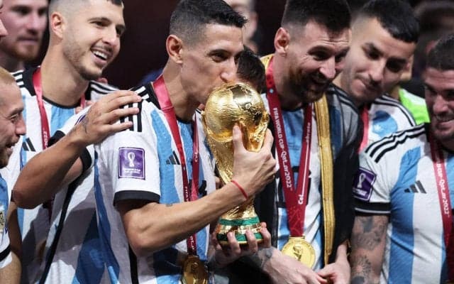 「やっぱりこうじゃなきゃ」W杯決勝でゴールのディ・マリア、右太腿に栄光のトロフィーを刻む