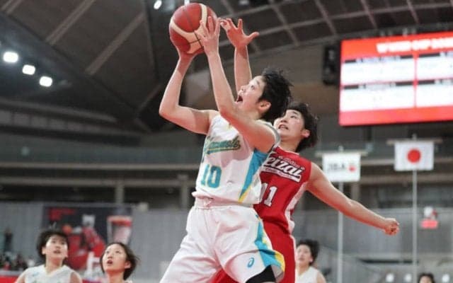 桜花超えの東海大学付属福岡はアミナタが驚異の57得点、ウインターカップ女子は4強が出揃う！