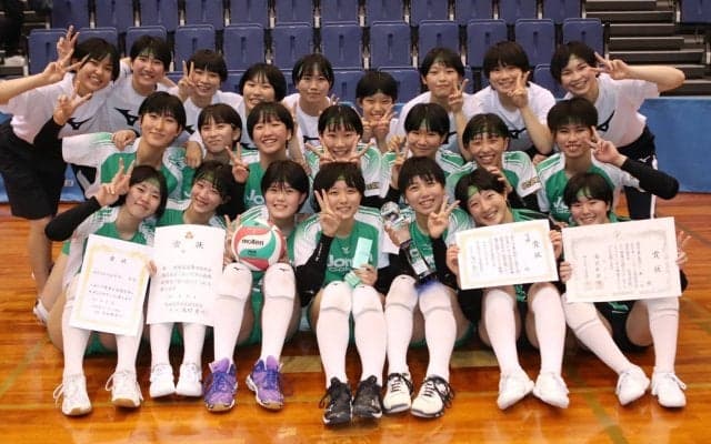 宿敵を撃破し、城南学園が初の春高 エース土屋「自分たちはもっとできる」【春高女子初出場校の軌跡①】