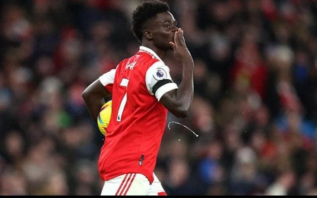 ゴールが最高のクリスマスプレゼント！ アーセナルのブカヨ・サカがティエリ・アンリの記録に並ぶ快挙を達成