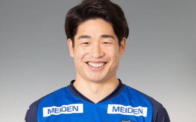 沼津が在籍4年目を迎えるDF安在達弥と契約更新「泥臭く謙虚にピッチで戦って示したい」