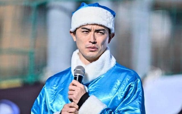 「めっちゃ違和感ある」「感情追いつかん」日本代表・谷口彰悟がカタール・アルラヤン移籍決定で「赤黒の新ユニフォーム姿」公開！ 川崎サポーターからは「見慣れないけど…」など寂しさの声上がる