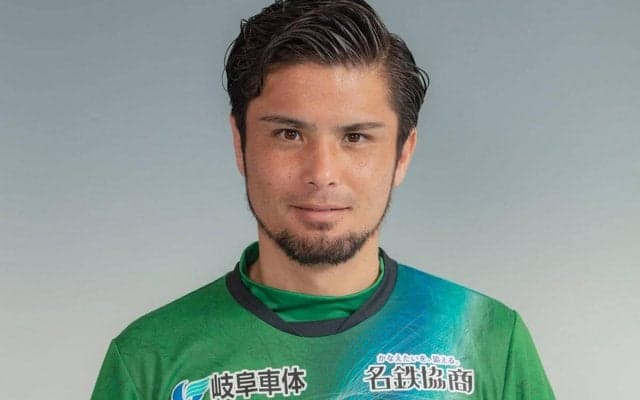 宮崎、岐阜のFW石津大介が完全移籍で加入　今季はJ通算300試合を達成