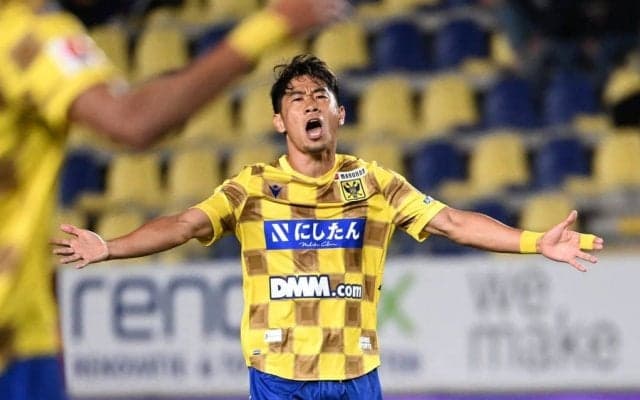 元日本代表・香川真司がオリンピック陸上競技2選手とバドミントン・桃田賢斗の激励に駆けつける！ 豪華すぎる「アスリート4ショット」公開