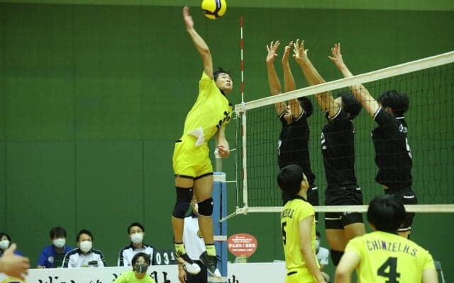 春高直前　鎮西（熊本）と松本国際（長野）の今年度男子インターハイを振り返る【月バレ2022年10月号プレーバック】