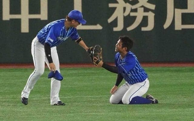 名手が大絶賛「内野経験しているからできる」　正面打球の超絶ダイブがNo1好守