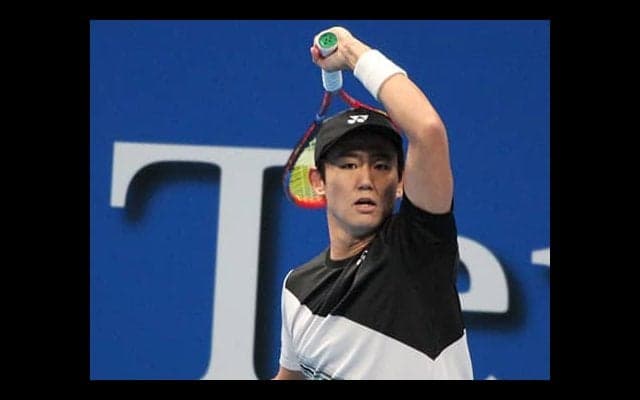  西岡、豪でダニエルと練習 