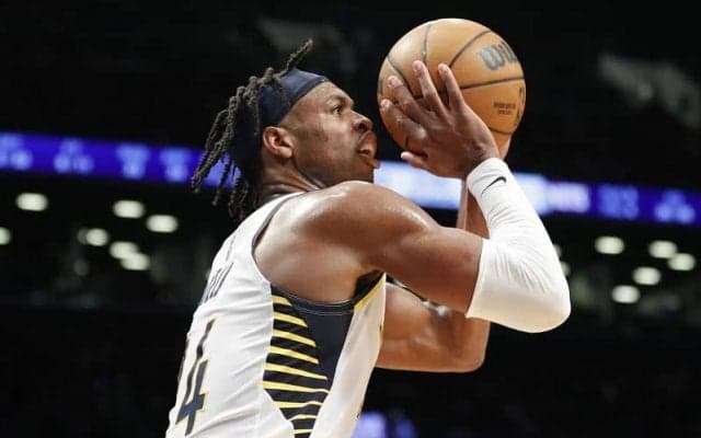 NBA史上最速…ペイサーズのバディ・ヒールドが試合開始からわずか3秒で3Pシュート成功