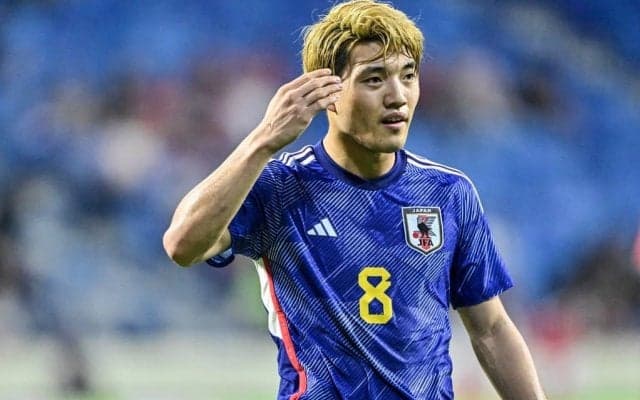 「メンバーが豪華ですね」「サッカー姿が1番輝いてます」日本代表MF堂安律、宇佐美貴史や東口順昭らとの集合写真＋トレーニング姿を投稿！「早く試合が見たい」と期待高まる