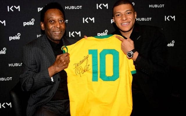 ムバッペ、親交あるペレ氏の訃報に追悼メッセージ「彼の遺産は決して忘れられることはない」