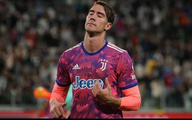 鼠径部の負傷に苦しむヴラホビッチ、ナポリとの大一番欠場へ