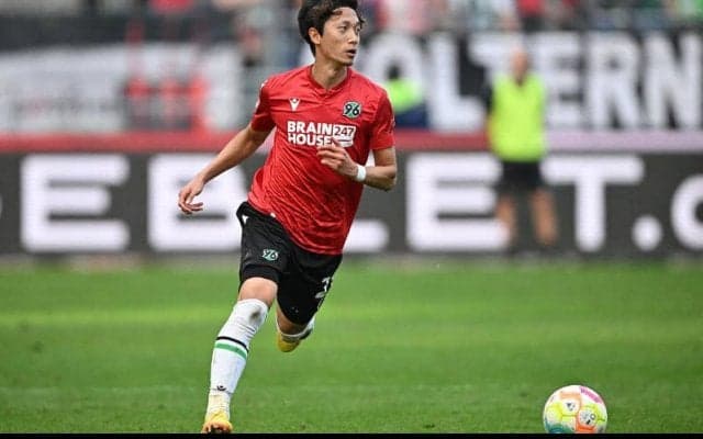 ハノーファー、今季3Gを挙げる室屋成と2025年まで契約延長