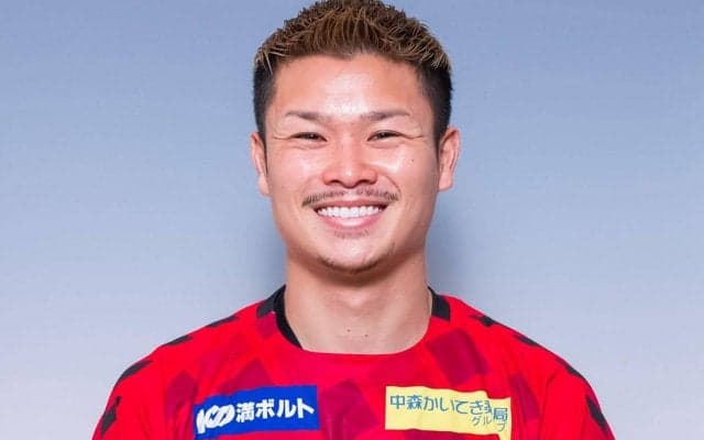 金沢がJ2通算100試合達成のMF大石竜平と契約更新「より一層の責任感を持って」