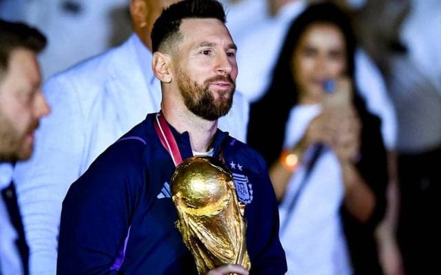 メッシのタトゥーを入れたインフルエンサーが後悔「時計の針を戻せたらいいのに」