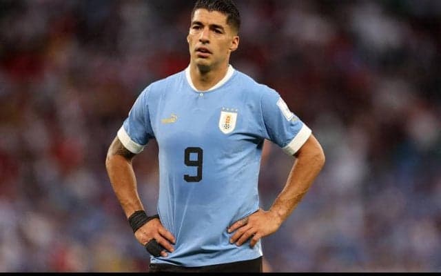 グレミオ、ウルグアイ代表FWスアレスの獲得を発表！