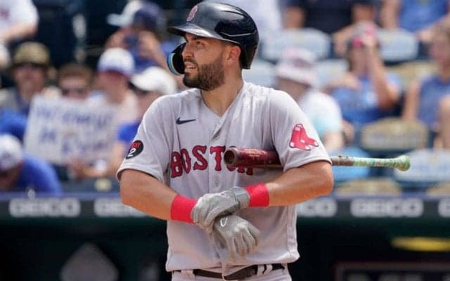 【MLB】“不良債権”の189億円男が鈴木誠也の同僚に？　通算196発…米メディア「まだ生産的」
