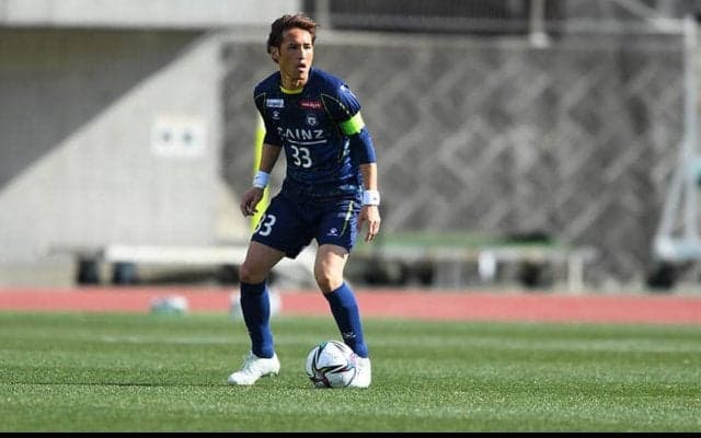 36歳の細貝萌、群馬と契約延長で現役続行！「背中でチームを引っ張っていきます！」