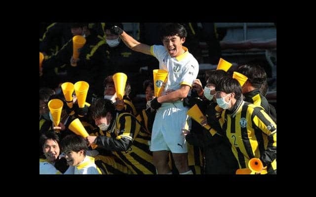 「みんなうまァ」夏の王者・前橋育英、昌平戦の同点弾は見事な中央突破！「崩しえぐ」「この得点やば」