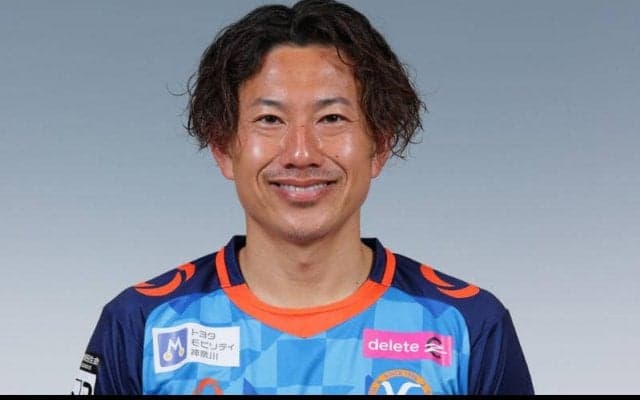 YS横浜がクラブ一筋、33歳の西山峻太と契約更新！