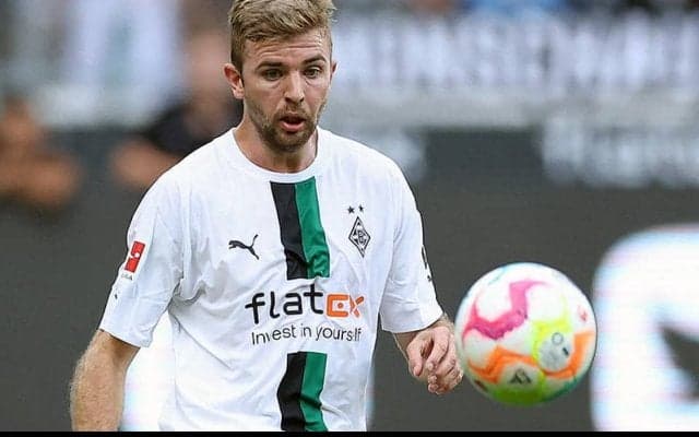 ボルシアMGが主力MFクラマーと契約延長　「ここでキャリアを終えるのが理想」