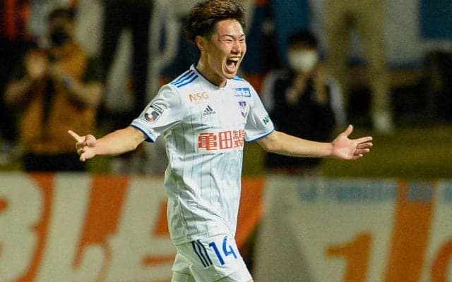 J1昇格の新潟がU-21日本代表MF三戸舜介と契約更新「常に結果を求めてプレーを続けていく」