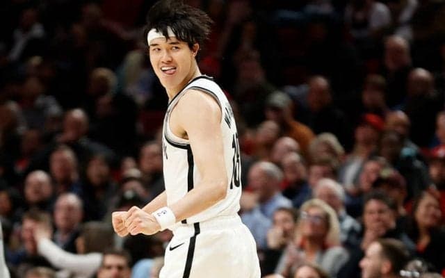 サラリー保証契約切り替えまで1週間の渡邊雄太…ネッツHCも絶賛「全幅の信頼を置いている」