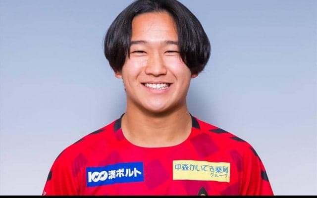 須藤直輝が金沢から鹿島に復帰「食らいつく熱い気持ちを忘れずに」