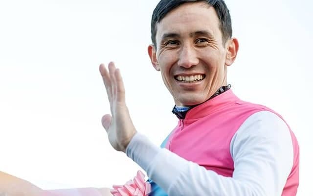 ホープフルSでGI初勝利 B.ムルザバエフ騎手に短期騎手免許